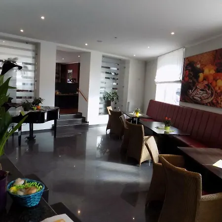 Garni Eifeler Hof Hotel 3*