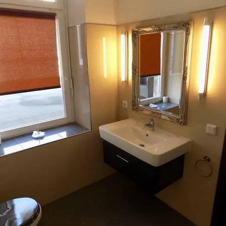 Garni Eifeler Hof Hotel 3*
